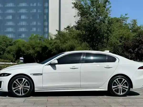 Jaguar XEL 2023
