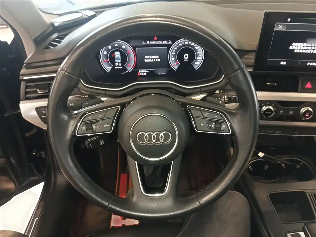 Audi A4L 2021 — фото 11