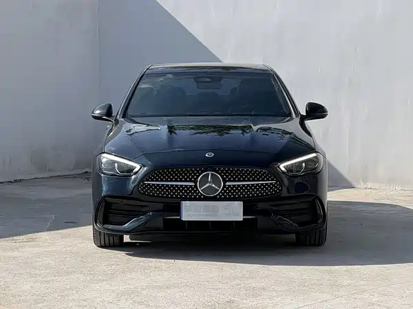 Mercedes-Benz C-Class 2023