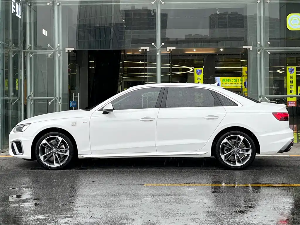 Audi A4L 2020 — фото 3