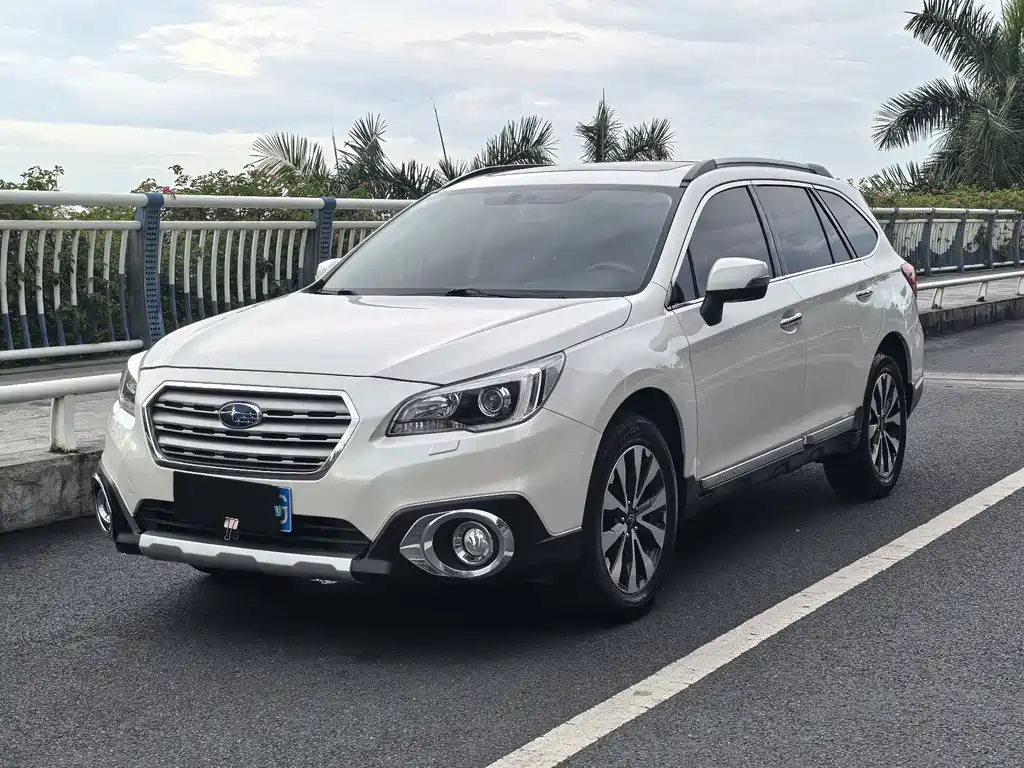 Subaru Outback 2015