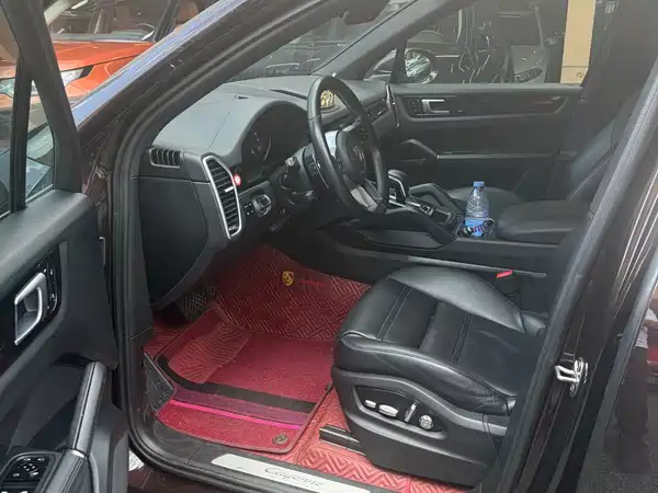 Porsche Cayenne 2019
