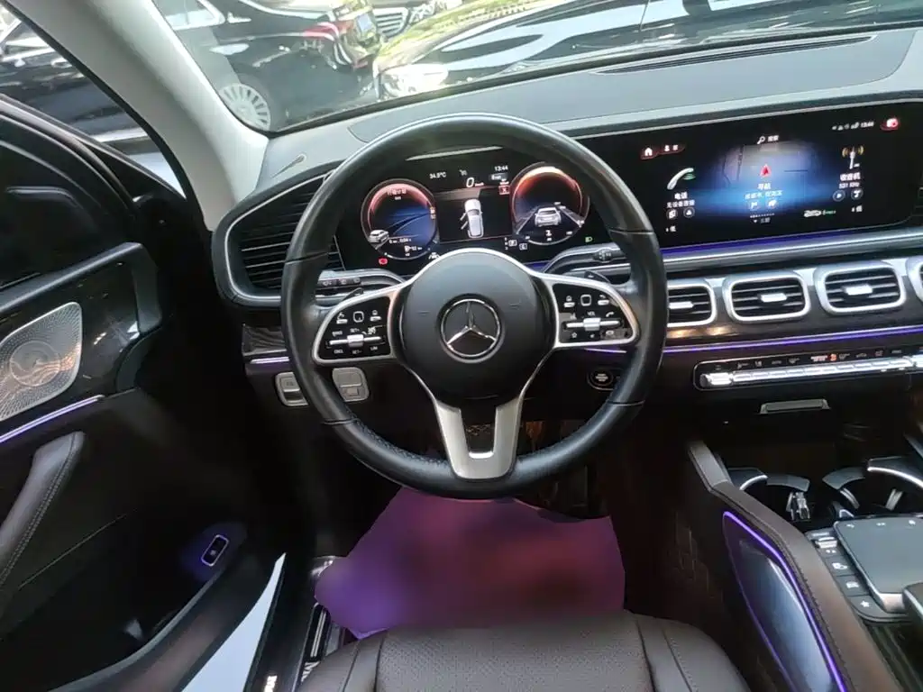 Mercedes-Benz GLE 2023 — фото 11