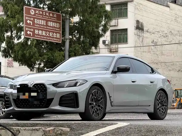 BMW 4 Series 2025