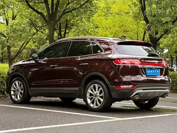 Lincoln MKC 2020
