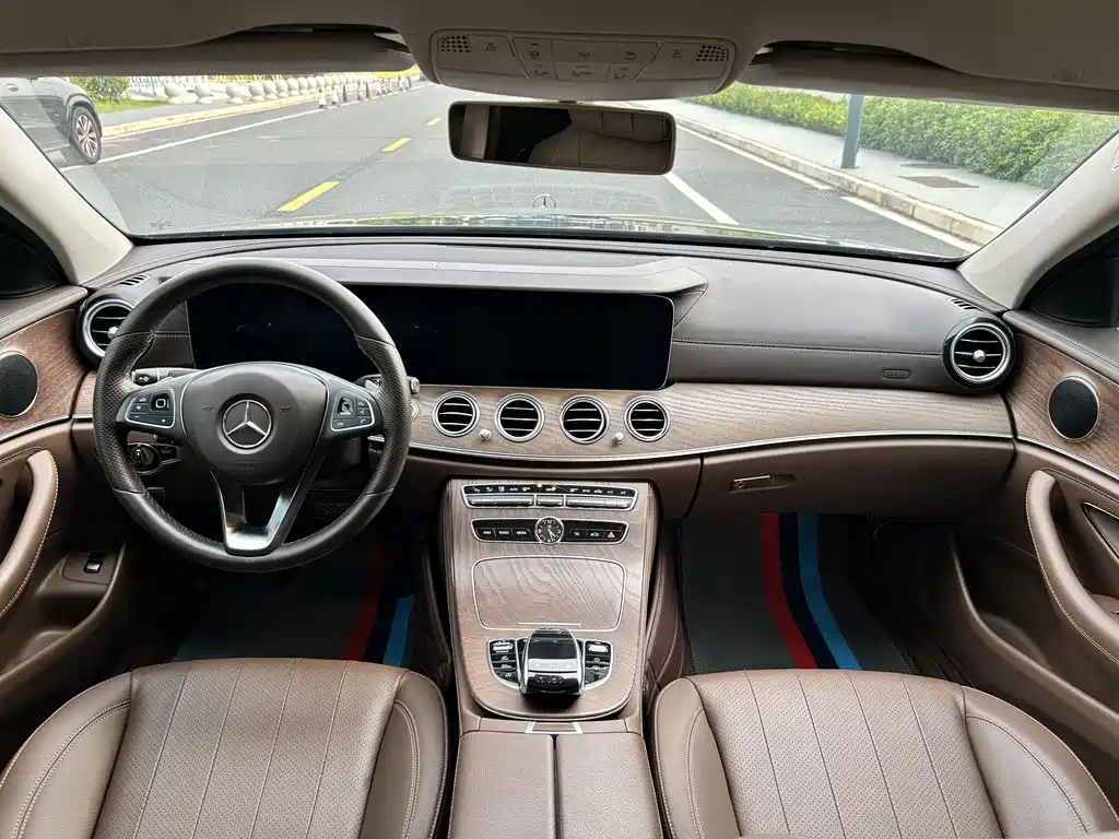 Mercedes-Benz E-Class 2018