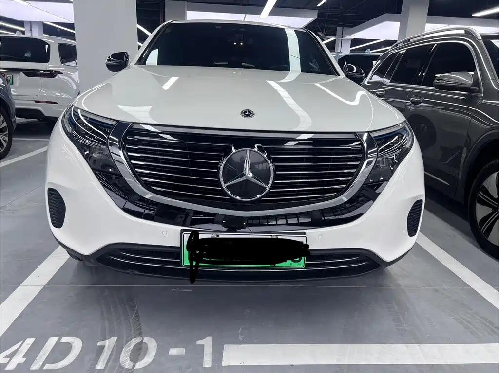 Mercedes-Benz EQC 2021 — фото 2