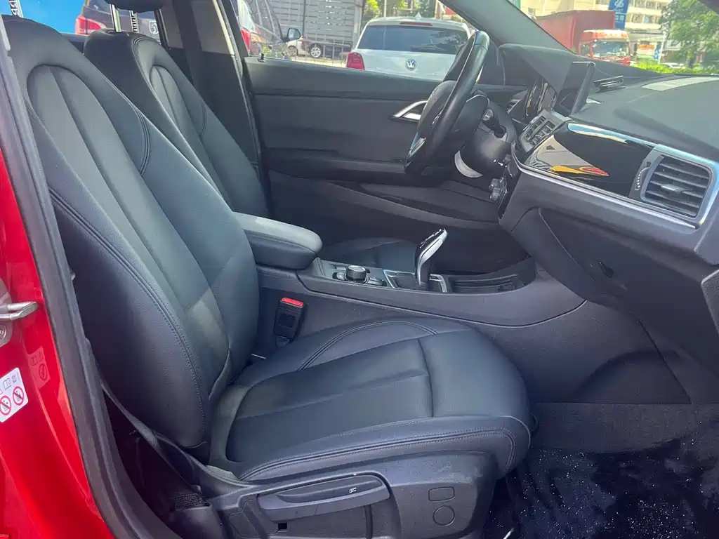 BMW 1 Series 2020