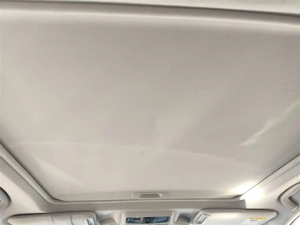Subaru Forester 2018 — фото 14
