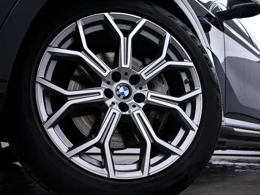 BMW X7 2024 — фото 16