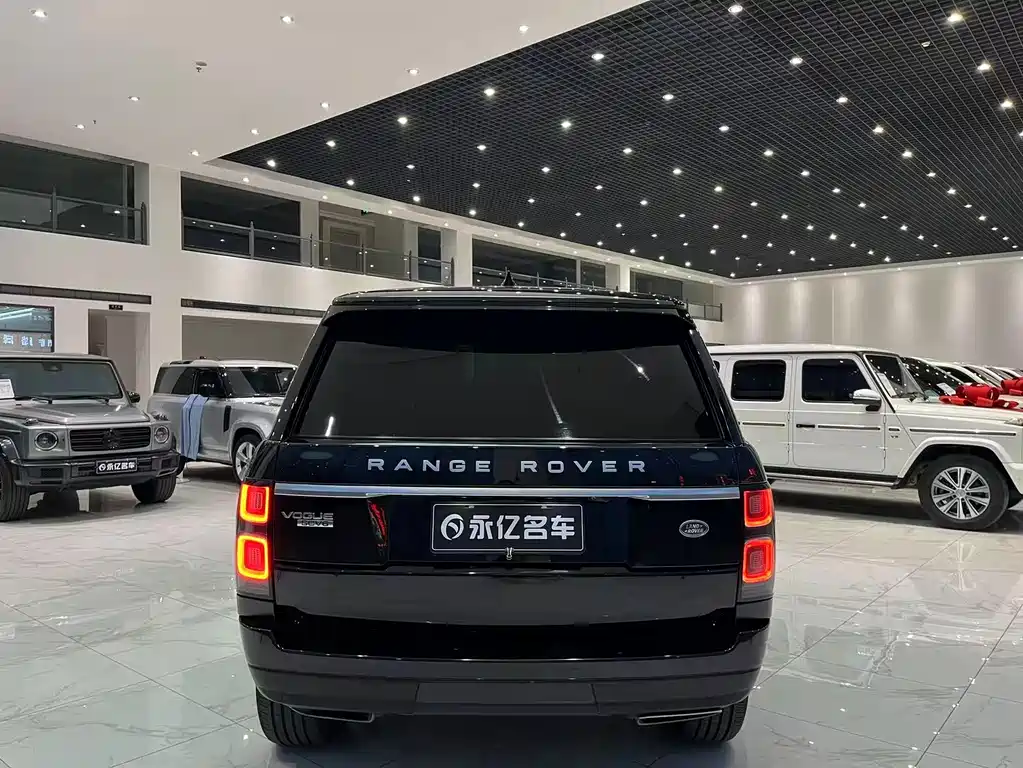 Land Rover Range Rover 2019 — фото 12