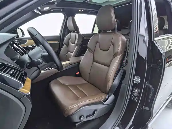 Volvo XC90 2020