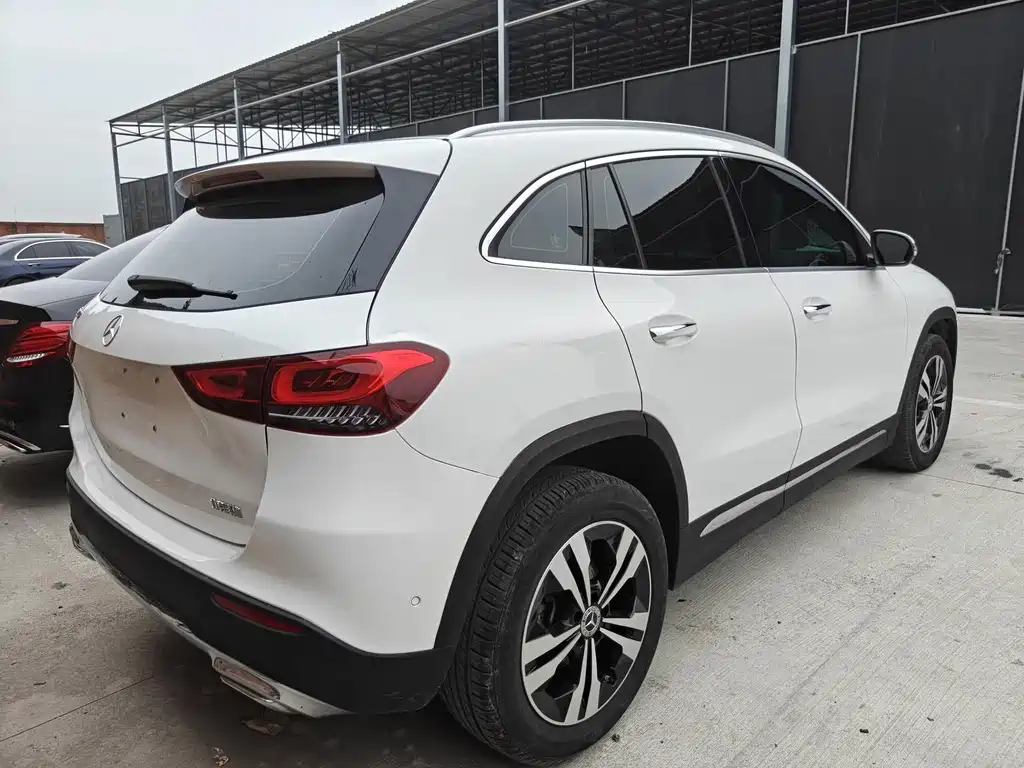 Mercedes-Benz GLA 2020 — фото 20
