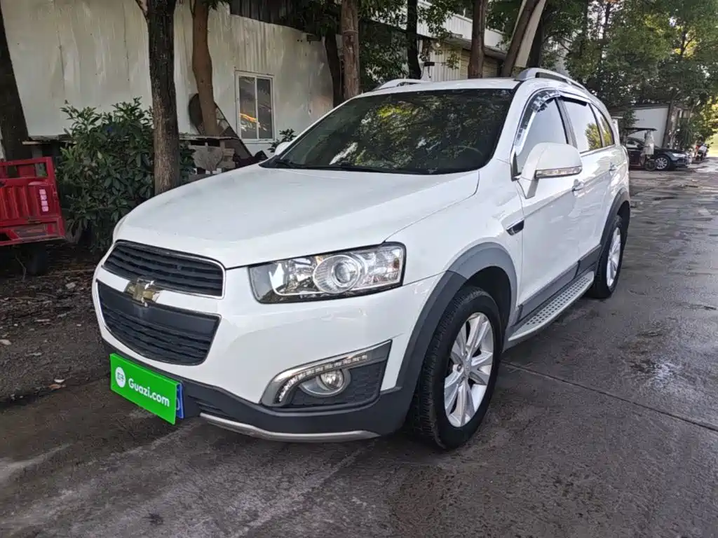 Chevrolet Captiva 2017 — фото 2