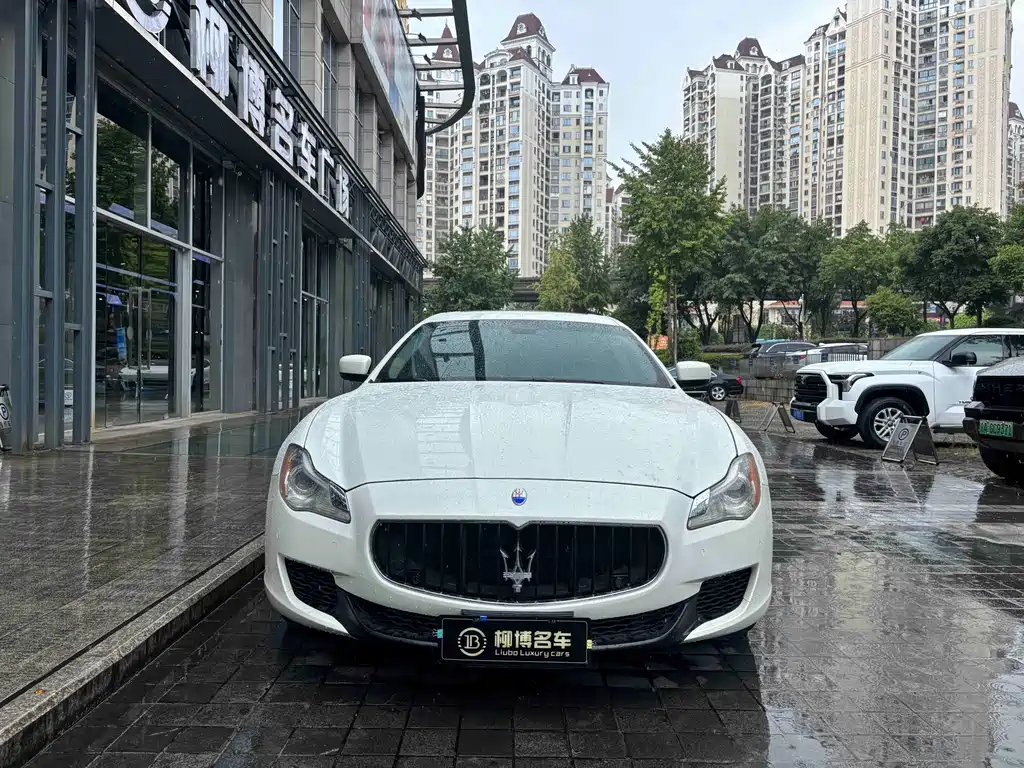 Maserati Quattroporte 2015 — фото 2