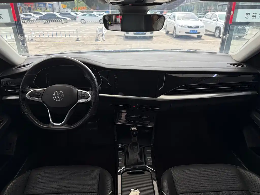 Volkswagen Passat 2021