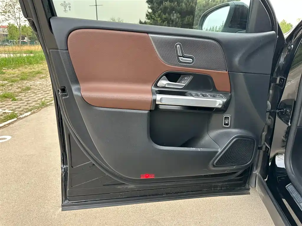 Mercedes-Benz GLB 2022 — фото 13