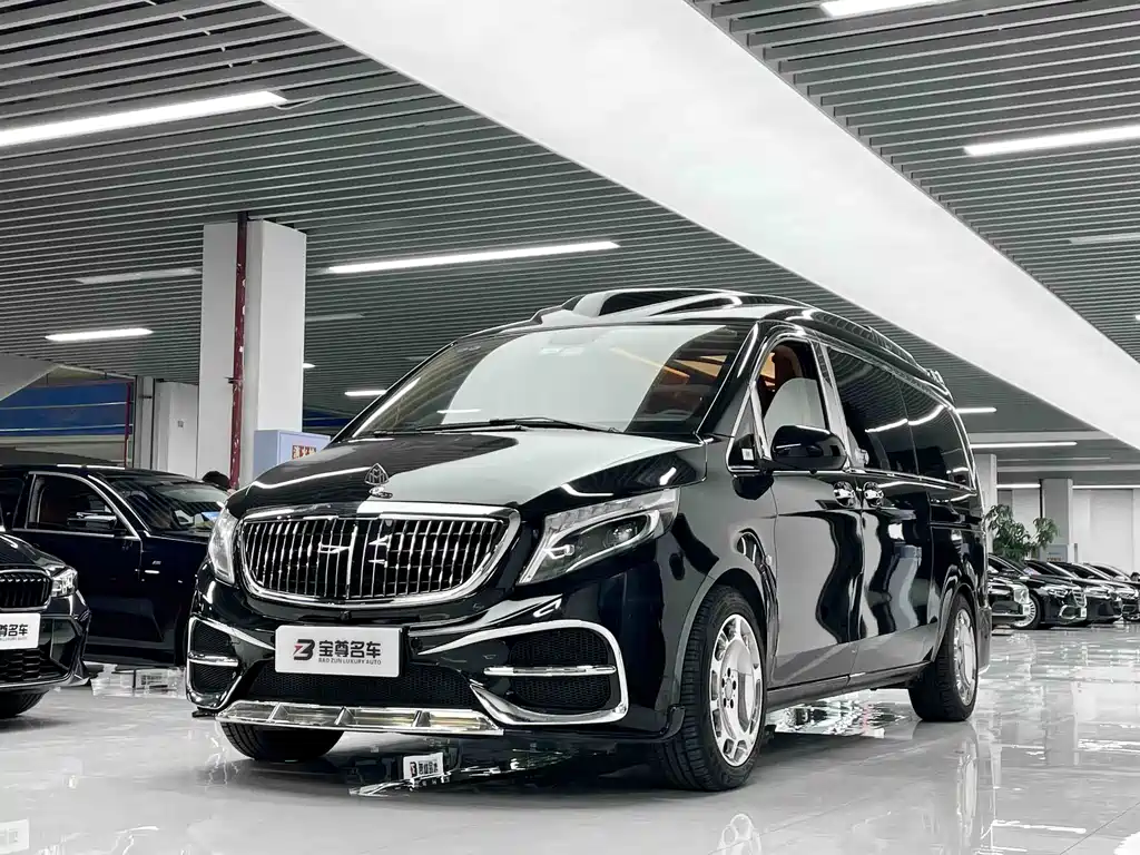 Mercedes-Benz Vito 2022 — фото 1