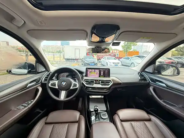 BMW X3 2021