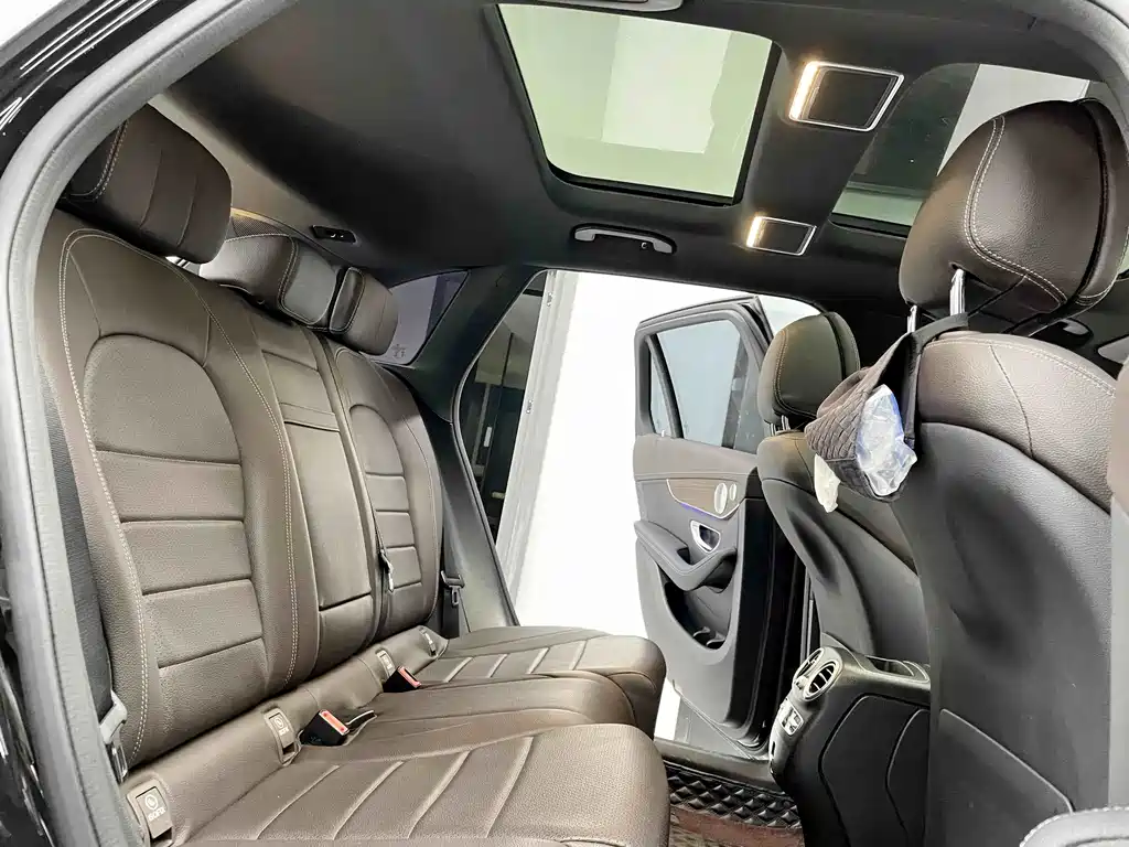 Mercedes-Benz GLC 2021