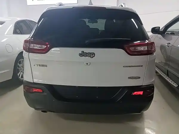 Jeep Cherokee 2017