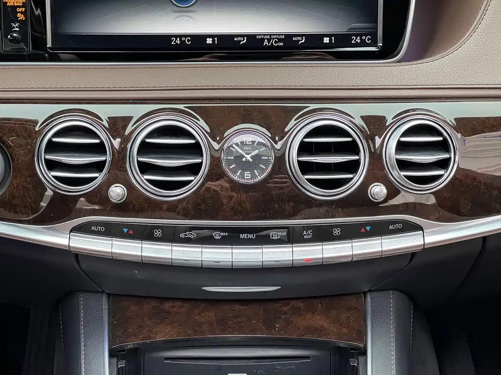 Mercedes-Benz S-Class 2015 — фото 22