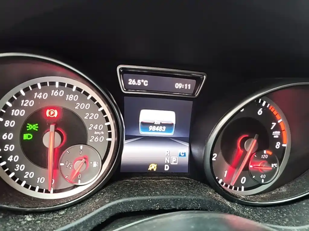 Mercedes-Benz GLA 2017 — фото 12