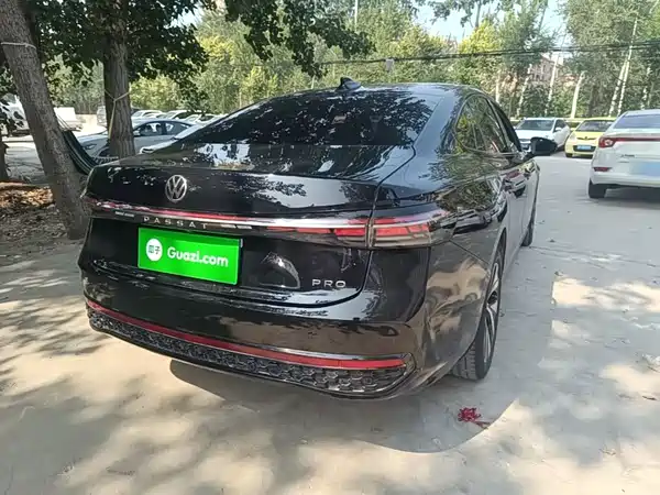 Volkswagen Passat 2024