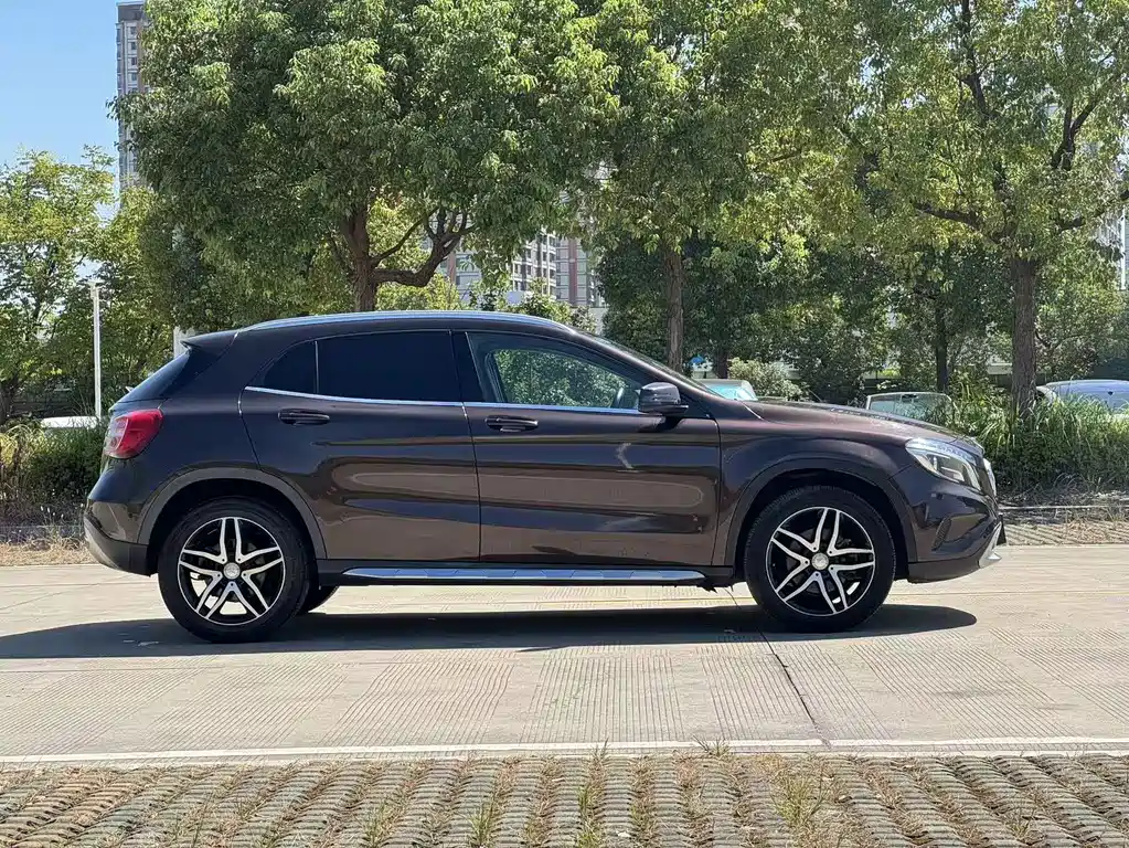 Mercedes-Benz GLA 2015 — фото 3