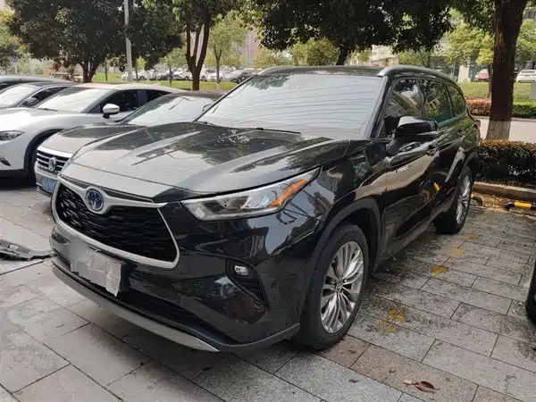 Toyota Highlander 2022