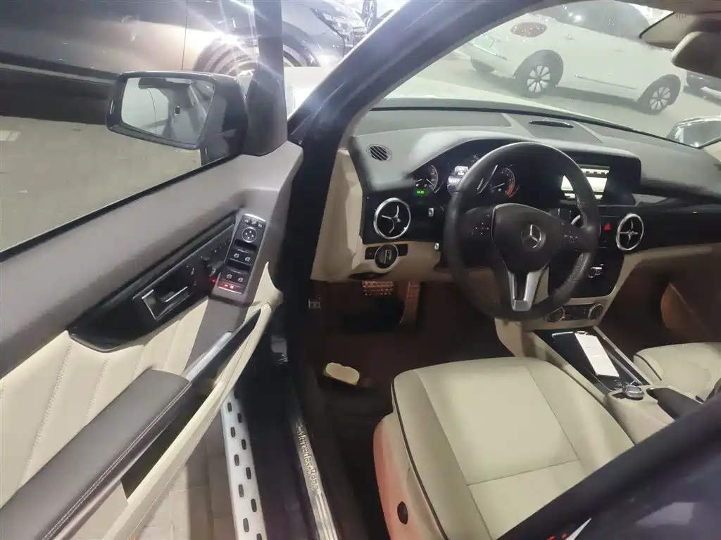 Mercedes-Benz GLK-Class 2015 — фото 12