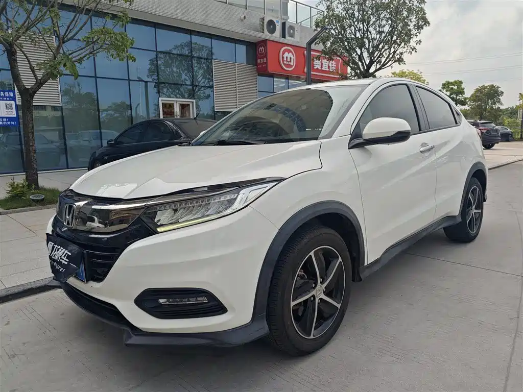 Honda Vezel 2020 — фото 1
