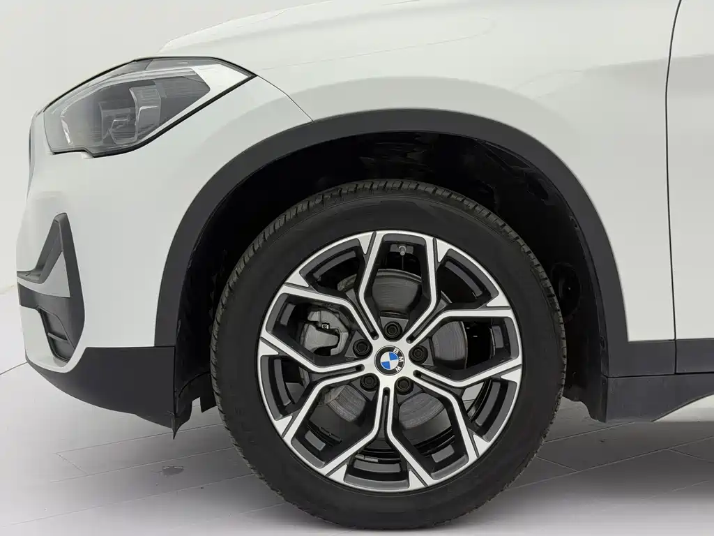 BMW X1 2022 — фото 22