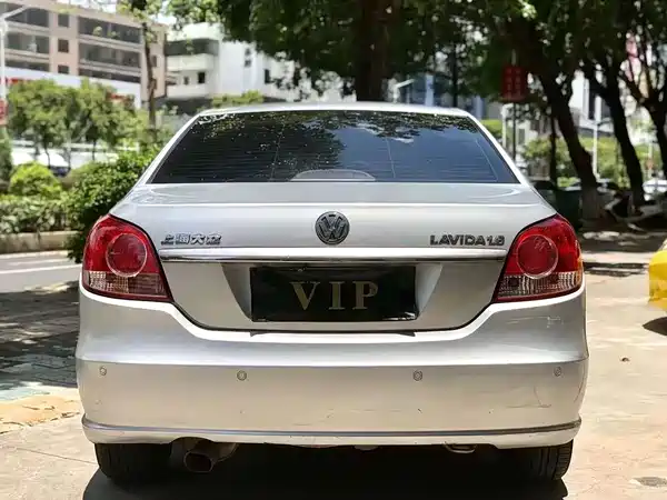 Volkswagen Lavida 2008