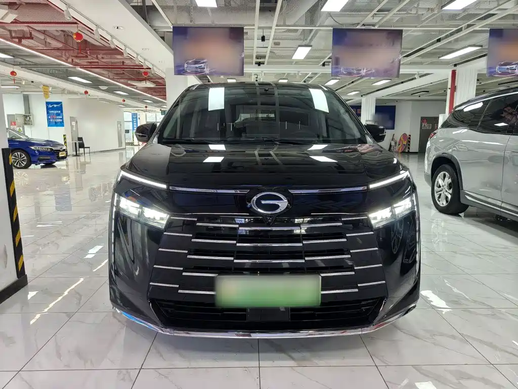 GAC Trumpchi E8 PHEV 2025 — фото 3