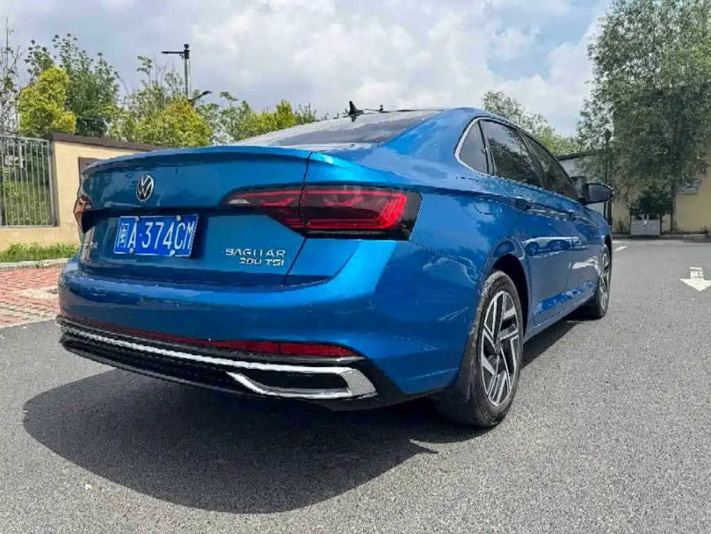 Volkswagen Sagitar 2022