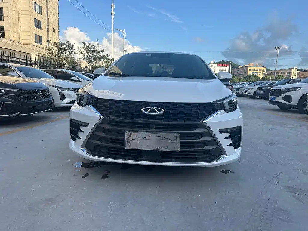 Chery Arrizo 5 PLUS 2021
