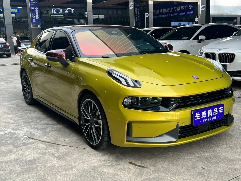 Lynk & Co 03 2020