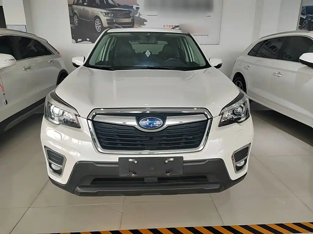 Subaru Forester 2020 — фото 3