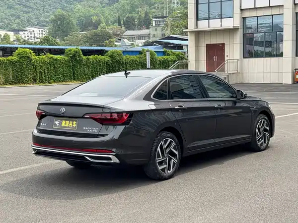 Volkswagen Sagitar 2023