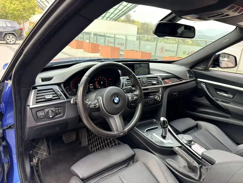BMW 3 Series GT 2019 — фото 29