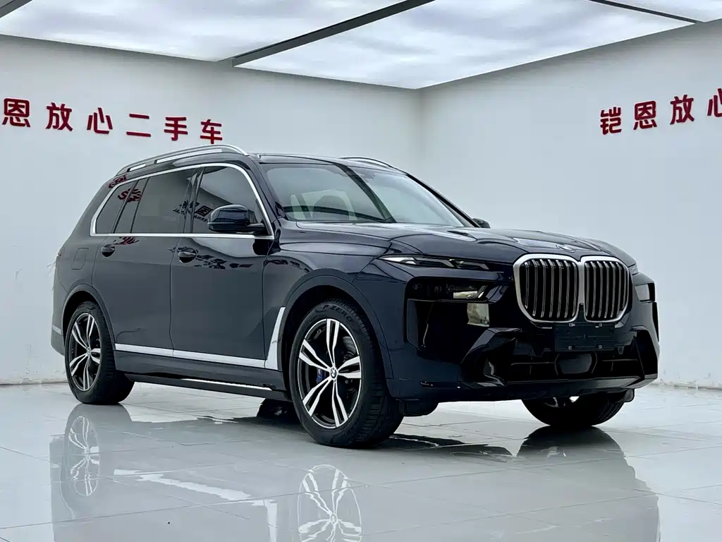 BMW X7 2023 — фото 3