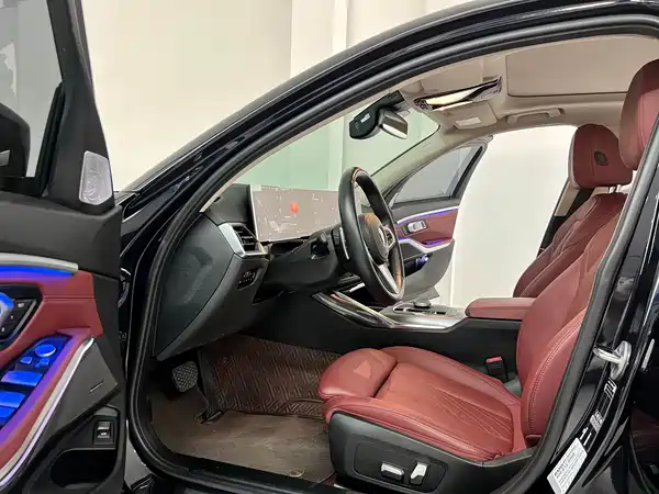 BMW 3 Series 2023