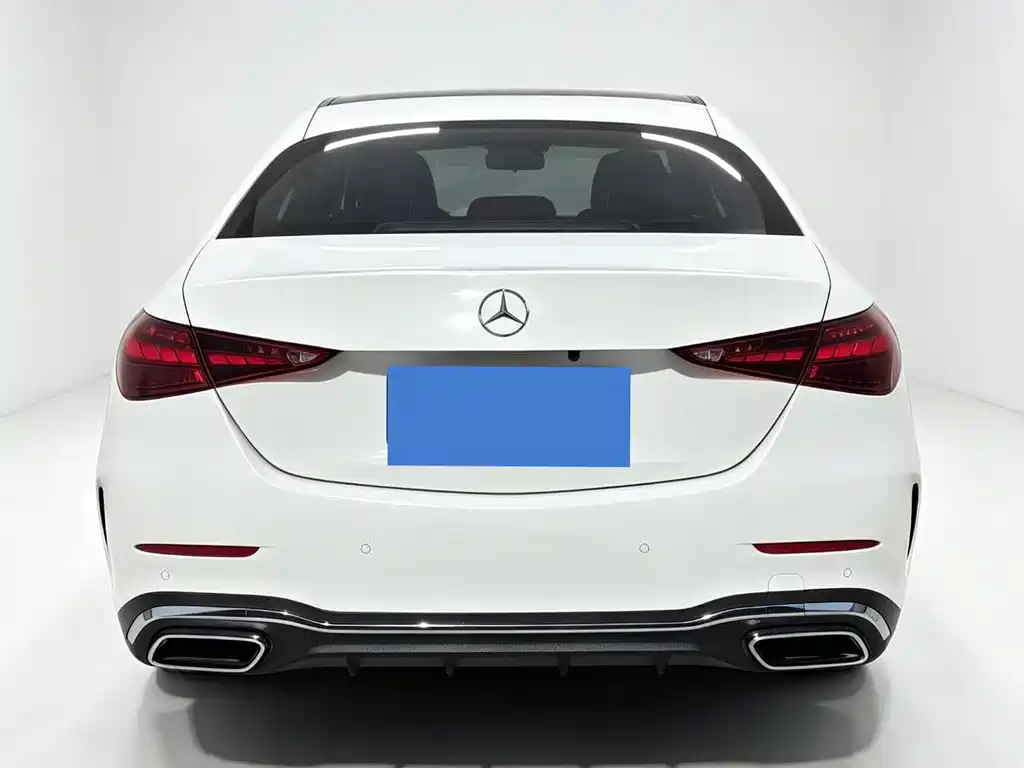 Mercedes-Benz C-Class 2024