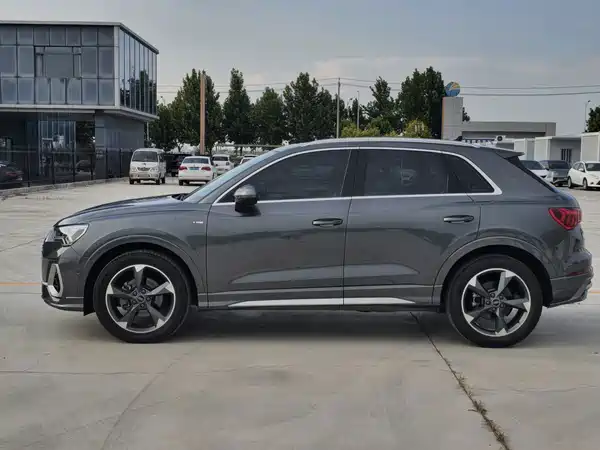 Audi Q3 2023