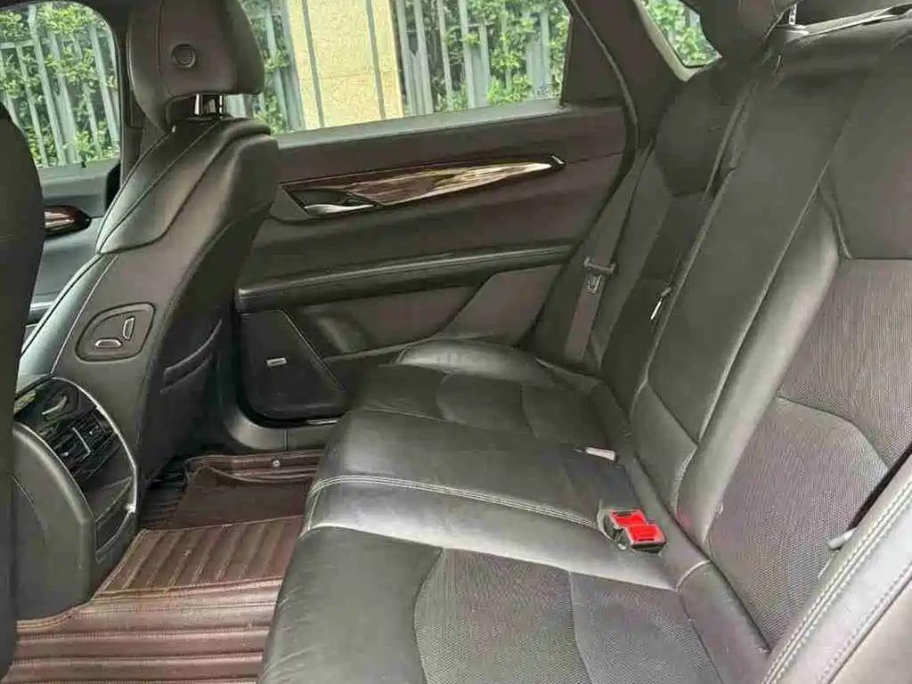 Cadillac CT6 2020 — фото 10