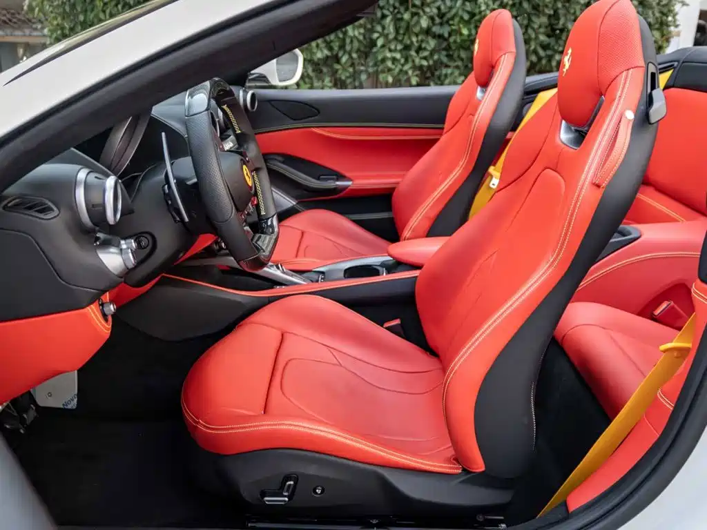 Ferrari Portofino 2023 — фото 18