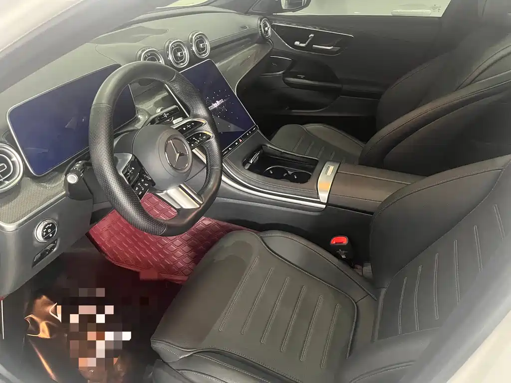 Mercedes-Benz C-Class 2023 — фото 4