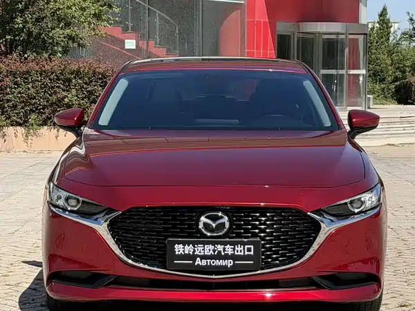 Mazda 3 Axela 2024