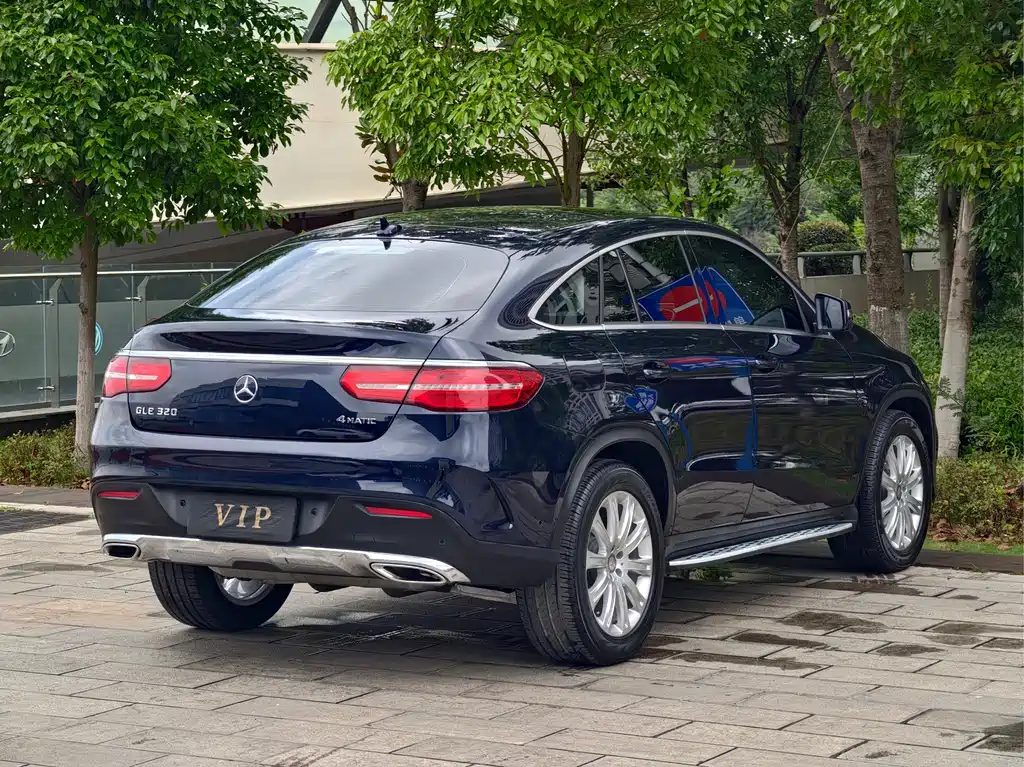 Mercedes-Benz GLE Coupe 2016 — фото 11